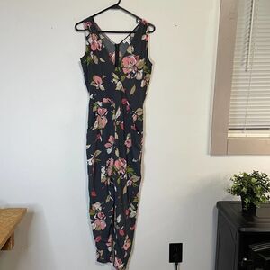 Leith Floral Dark Gray Faux Wrap Jogger Tank Jumpsuit size XS